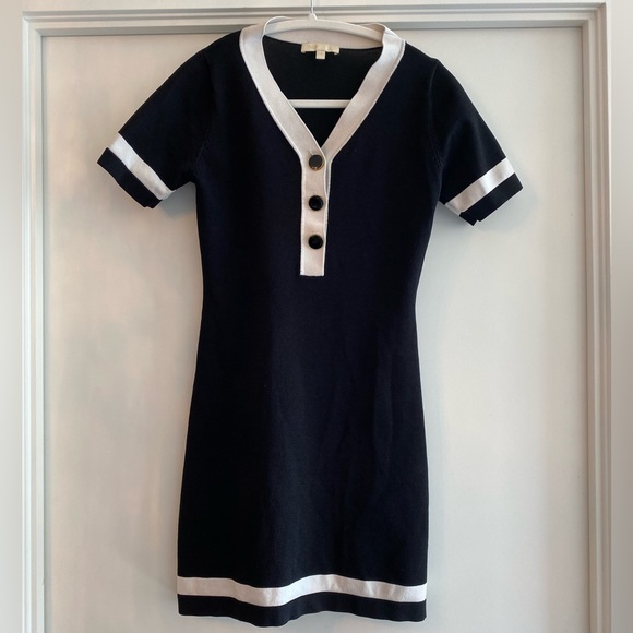 Maje Dresses & Skirts - 🤩3 for $75!!🤩 Maje - black bodycon dress - size US L